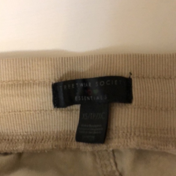 ☀️🩳Two for $10🩳 Streetwear Society cotton shorts - Picture 3 of 3